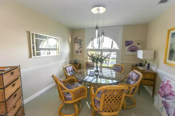 Naples, FL 34104,800 New Waterford DR #A-201