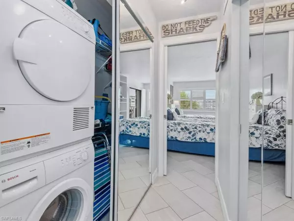 Marco Island, FL 34145,1019 Anglers CV #F302