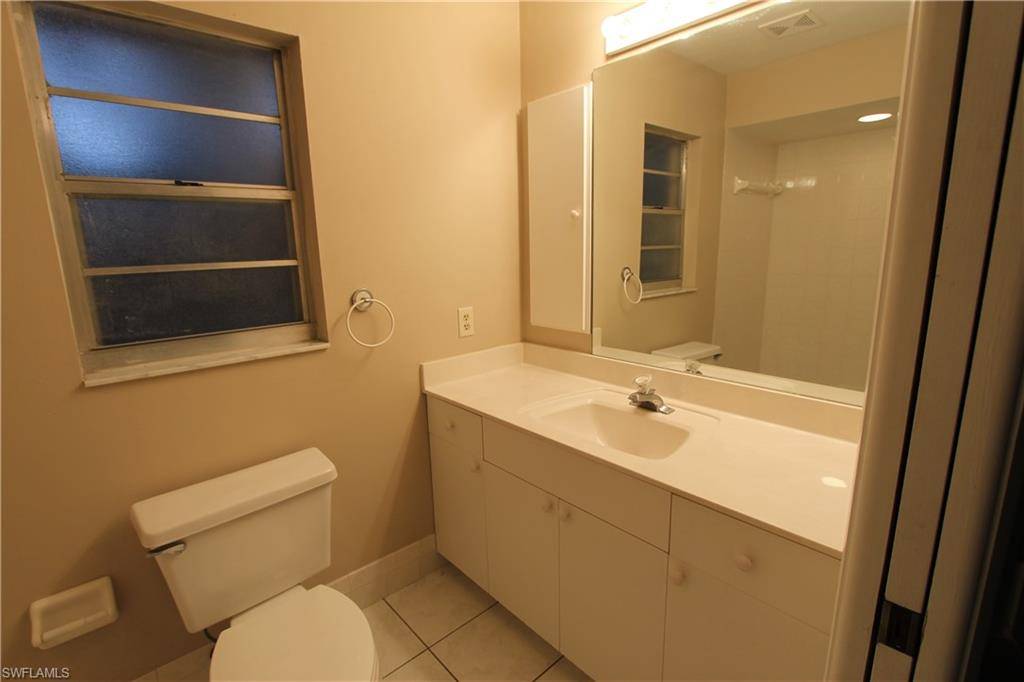 Naples, FL 34108,787 98th AVE N