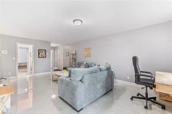 Naples, FL 34105,1724 Bald Eagle DR #512C
