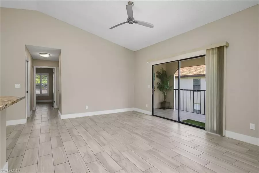 2214 Arbour Walk CIR #2022, Naples, FL 34109