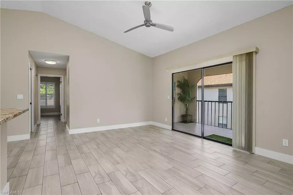 Naples, FL 34109,2214 Arbour Walk CIR #2022