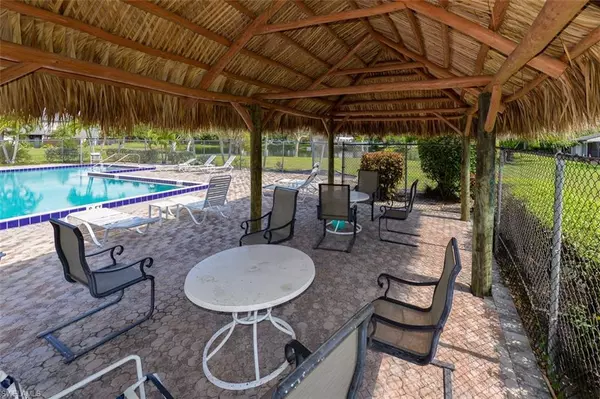 Fort Myers, FL 33919,12964 Meadowood CT