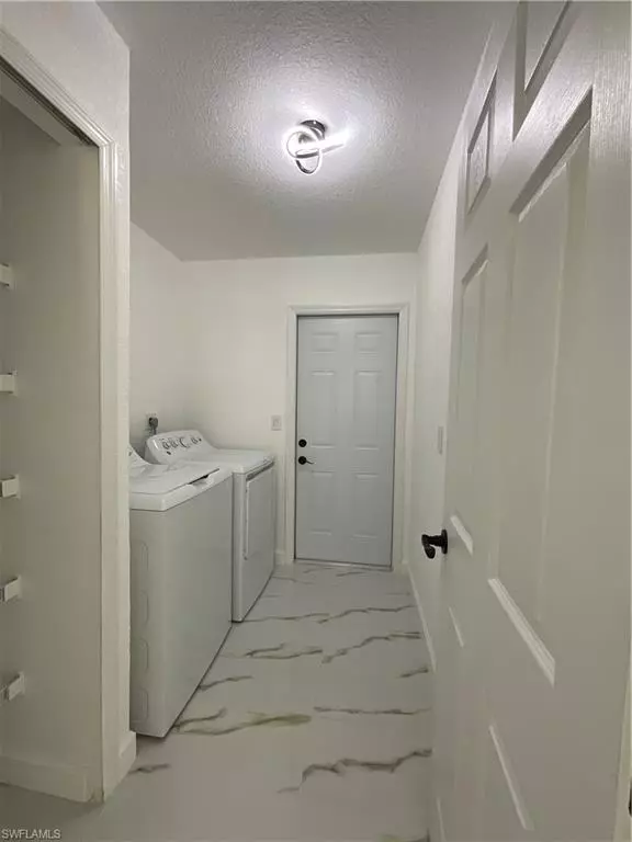 Cape Coral, FL 33990,309 SE 8th ST