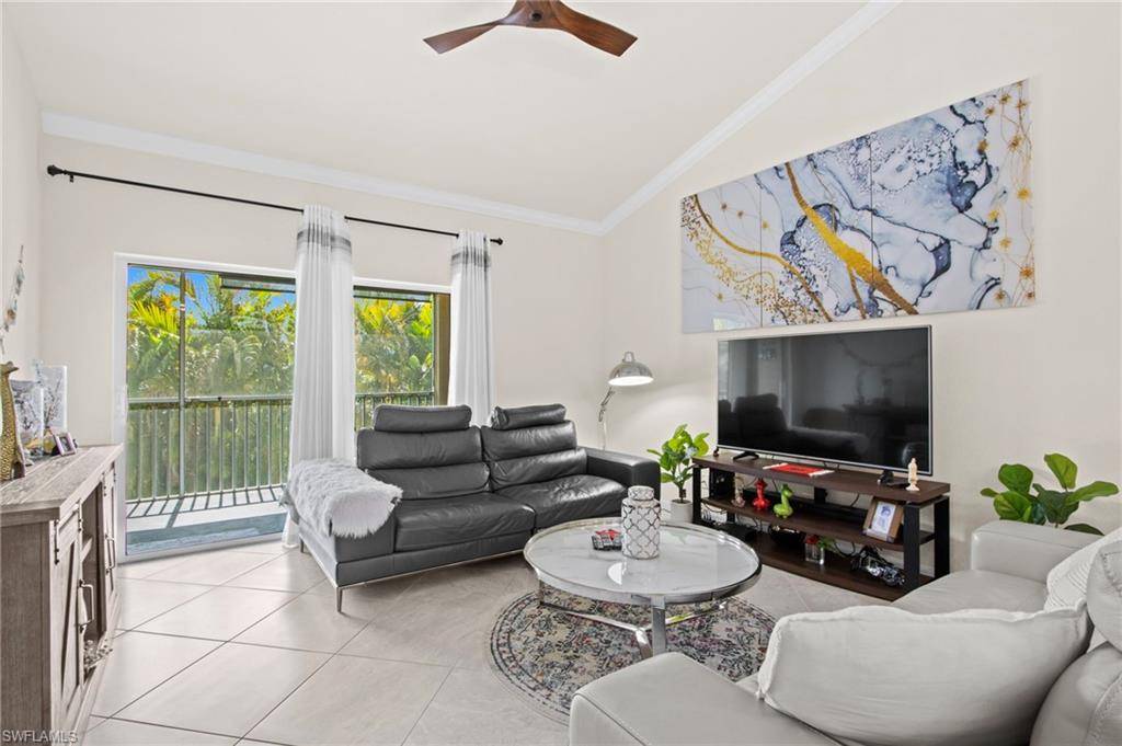 1051 Winding Pines CIR #203, Cape Coral, FL 33909