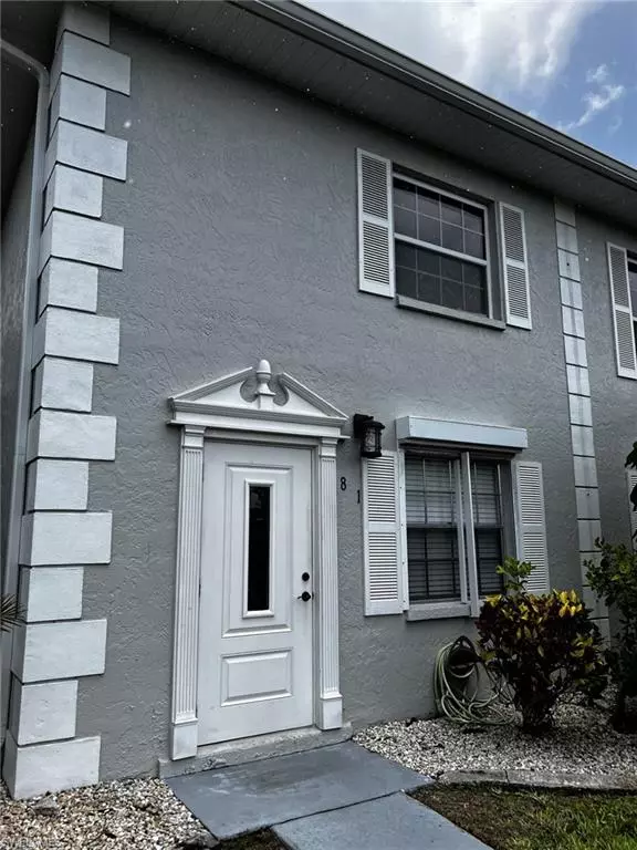 North Fort Myers, FL 33917,7104 Nantucket CIR #8