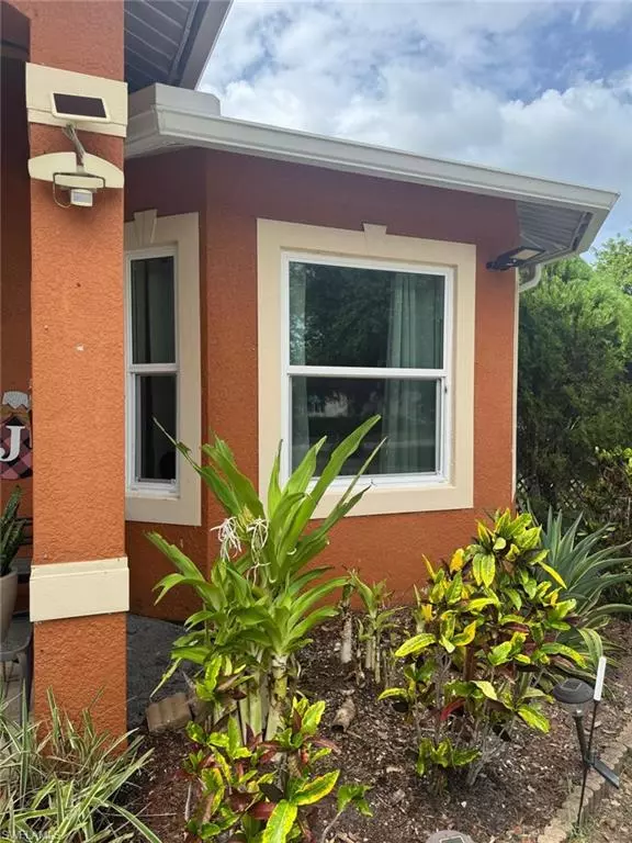 Lehigh Acres, FL 33971,2806 5th ST W