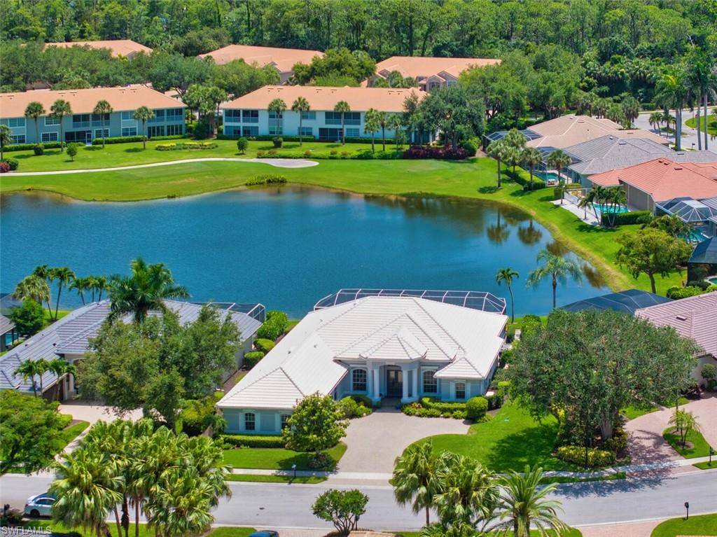 1624 Manchester CT, Naples, FL 34109