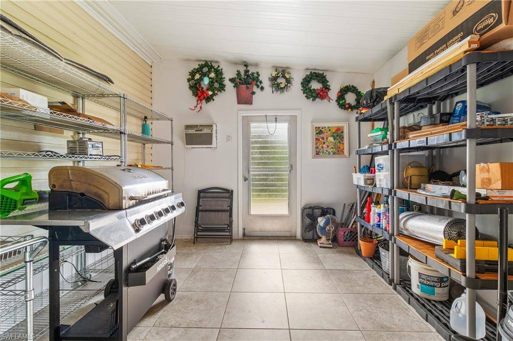 14510 Paul Revere LOOP, North Fort Myers, FL 33917
