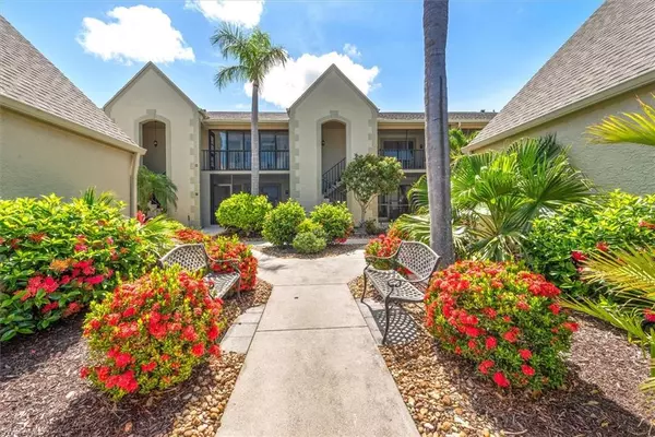 Fort Myers, FL 33908,12541 Kelly Sands WAY #19