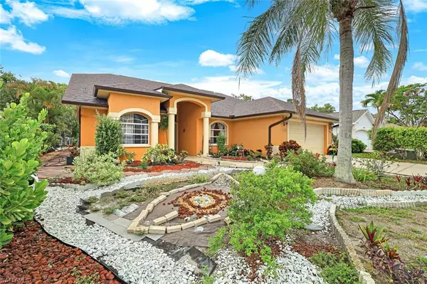 Naples, FL 34112,1920 Piccadilly Circus