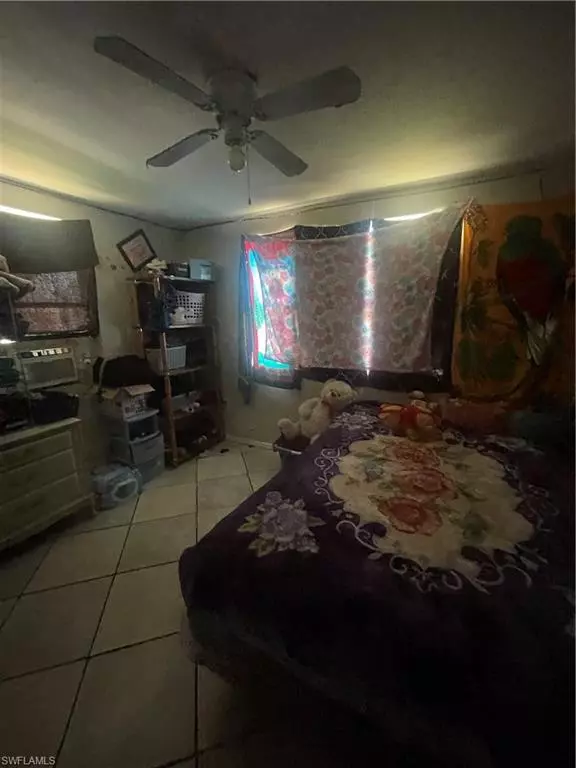 Fort Myers, FL 33916,1605 Pawnee ST