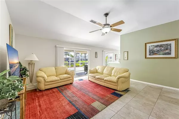 Cape Coral, FL 33990,1303 SE 20th CT