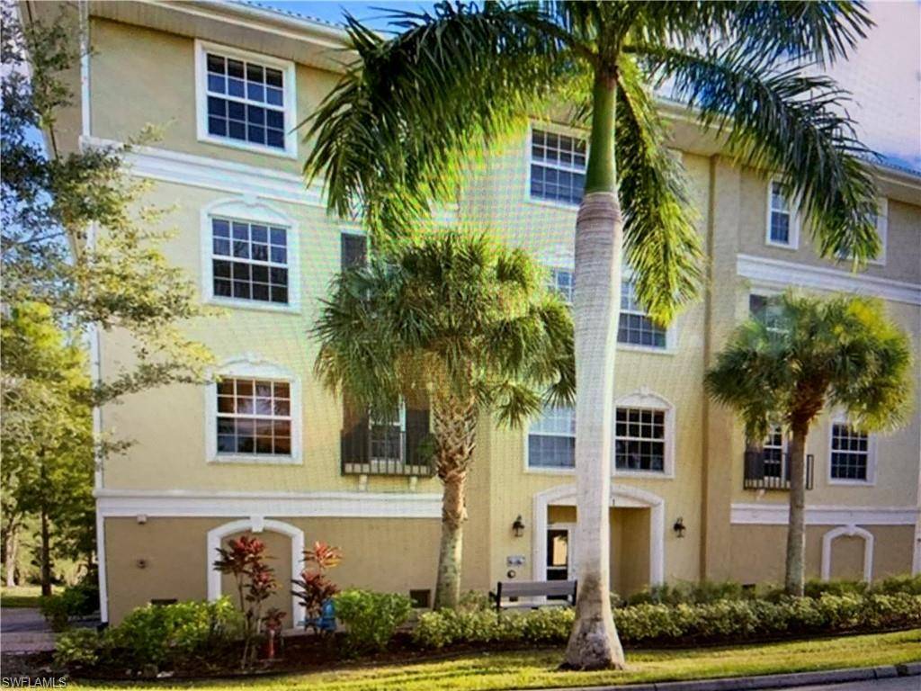 Fort Myers, FL 33908,10041 Lake Cove DR #202