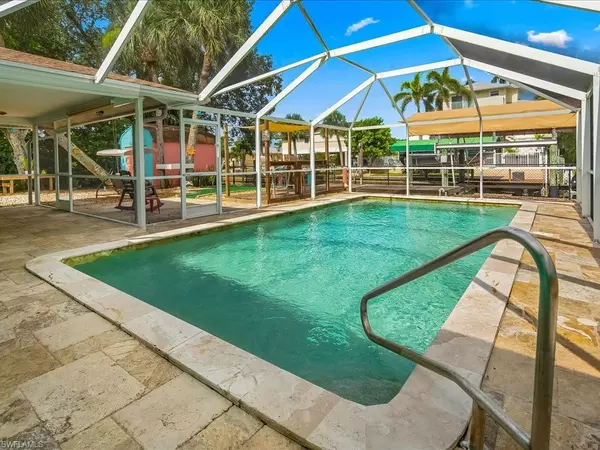 Bonita Springs, FL 34135,27261 Galleon DR