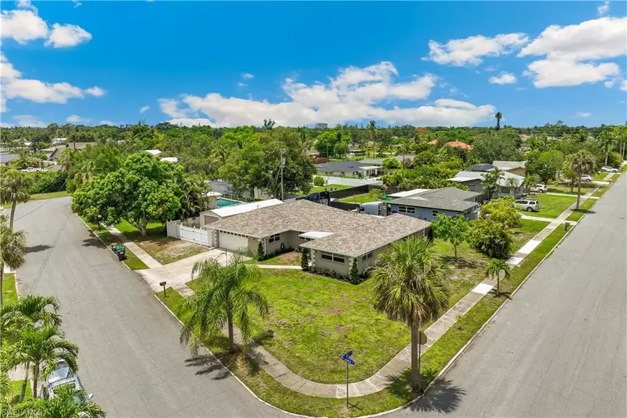 5654 Natoma DR, Fort Myers, FL 33919