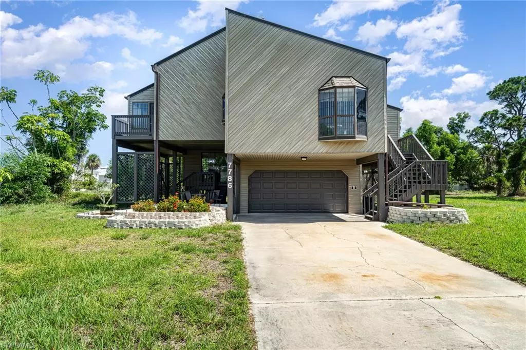 Bokeelia, FL 33922,7786 Breakwater CT