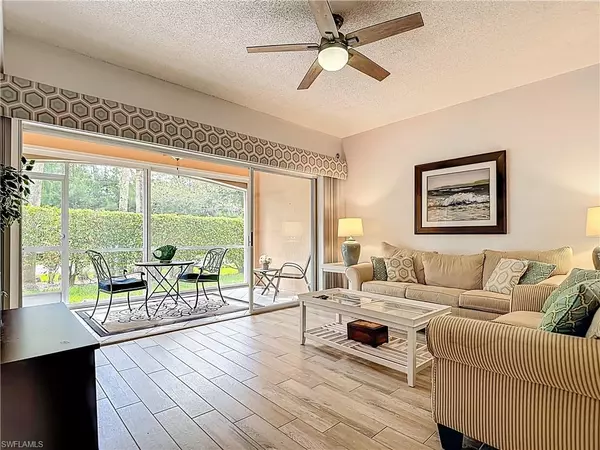 Naples, FL 34105,1044 Woodshire LN #B102