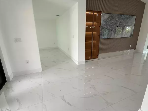 Lehigh Acres, FL 33976,3508 17th ST SW