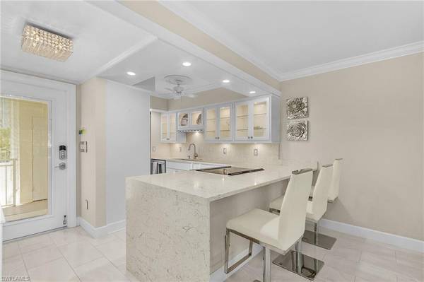 Naples, FL 34102,234 Banyan BLVD #234