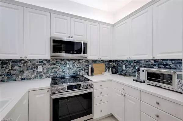 Naples, FL 34108,400 Flagship DR #705