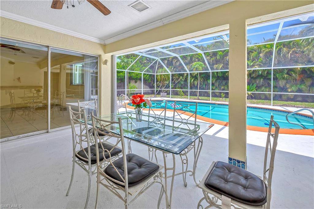 Naples, FL 34110,639 Pompano DR