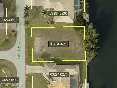 3813 SW 11th CT, Cape Coral, FL 33914