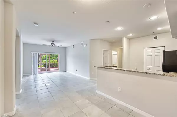 Fort Myers, FL 33966,13190 Bella Casa CIR #141