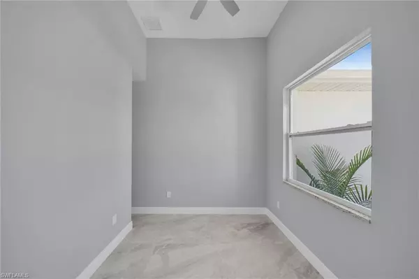 Lehigh Acres, FL 33974,908 Barcia ST E