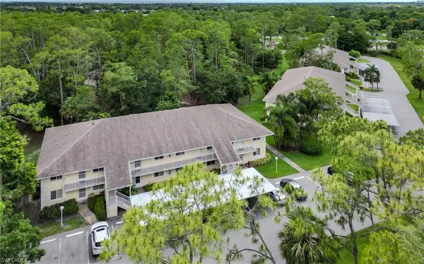 Naples, FL 34112,3451 County Barn RD #G103