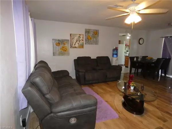 Lehigh Acres, FL 33936,314 Morgan CIR N