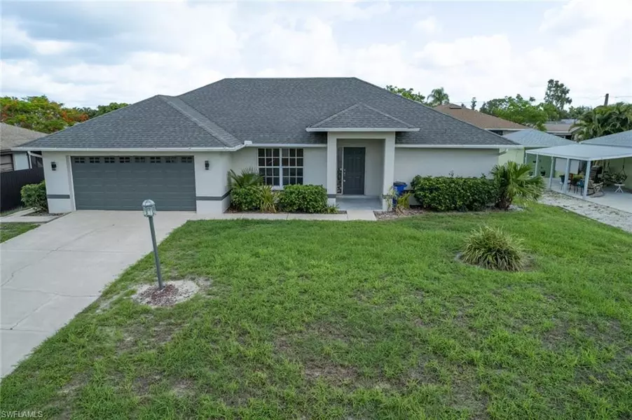 8361 Buena Vista RD, Fort Myers, FL 33967