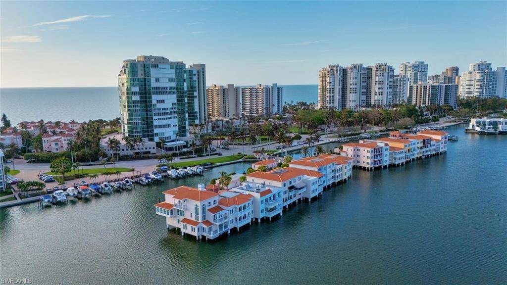Naples, FL 34103,4000 Gulf Shore BLVD N #1400
