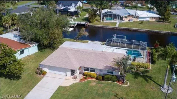 1721 Cascade WAY, North Fort Myers, FL 33917