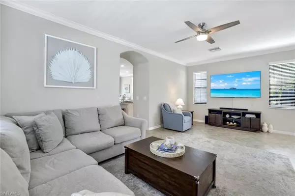 Naples, FL 34113,1141 Antaras CT N #25
