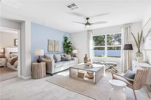 Fort Myers, FL 33905,2982 ERNEST WAY