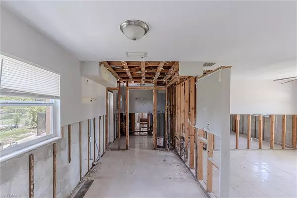 Lehigh Acres, FL 33936,204 Alabama CT