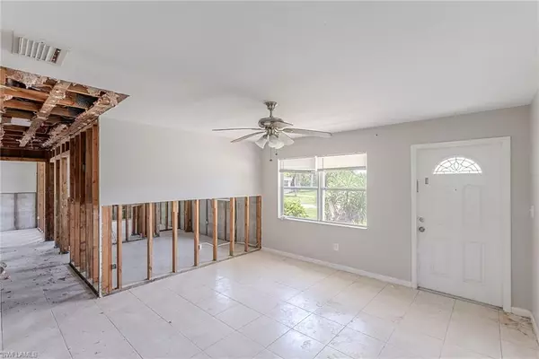 Lehigh Acres, FL 33936,204 Alabama CT