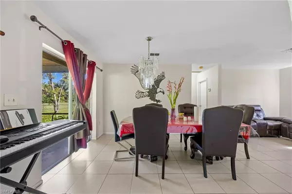 Fort Myers, FL 33916,6220 Meadowview CIR