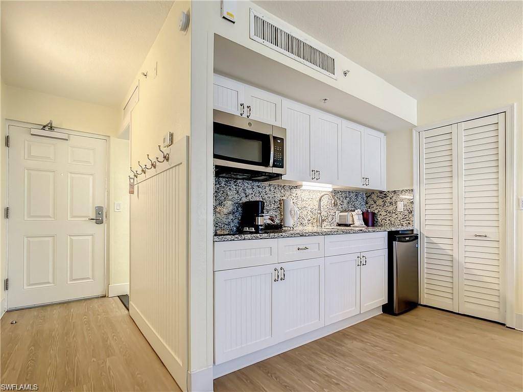 Fort Myers Beach, FL 33931,140 Estero BLVD #2206