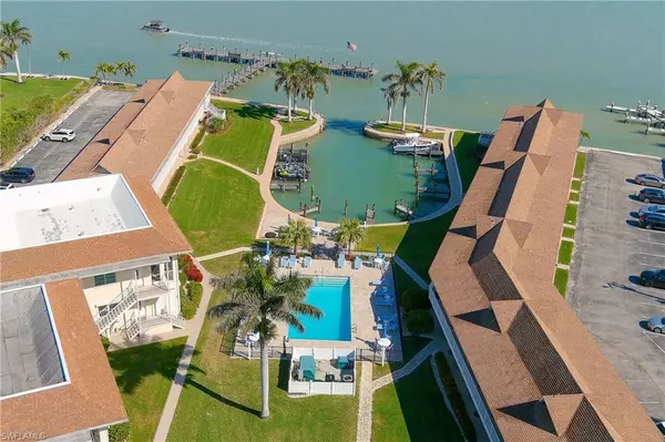 Marco Island, FL 34145,850 Palm ST #C11