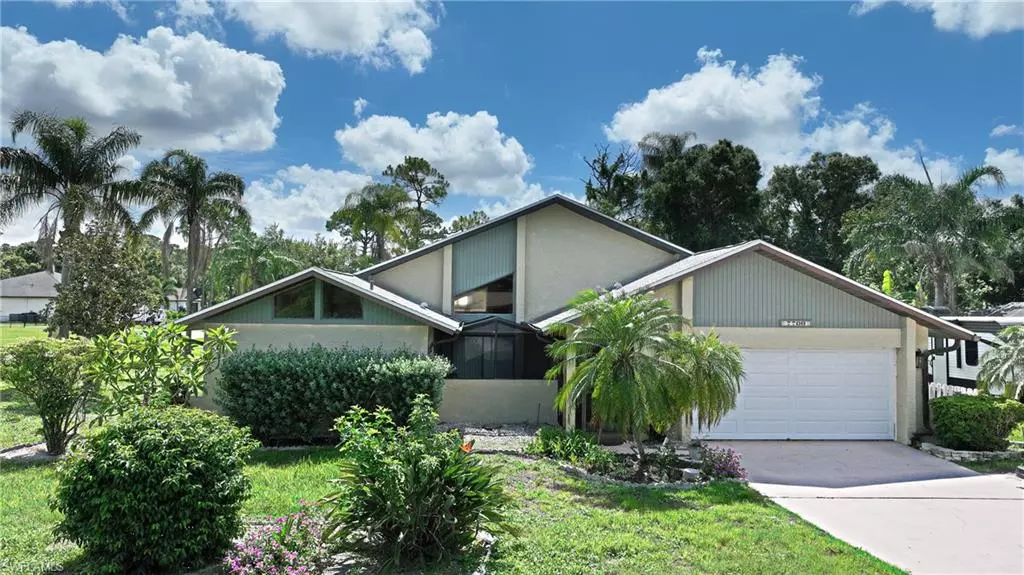 North Fort Myers, FL 33917,7700 Deni DR