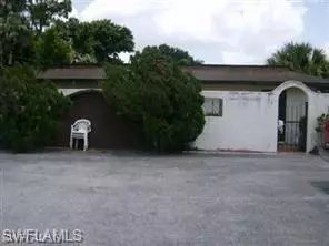 1992 Queen ST, North Fort Myers, FL 33917