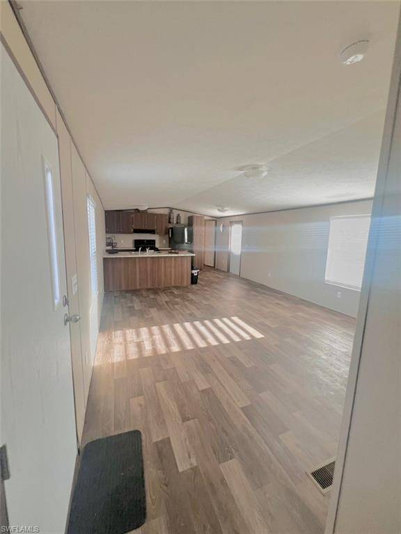 Naples, FL 34114,4 Henderson DR