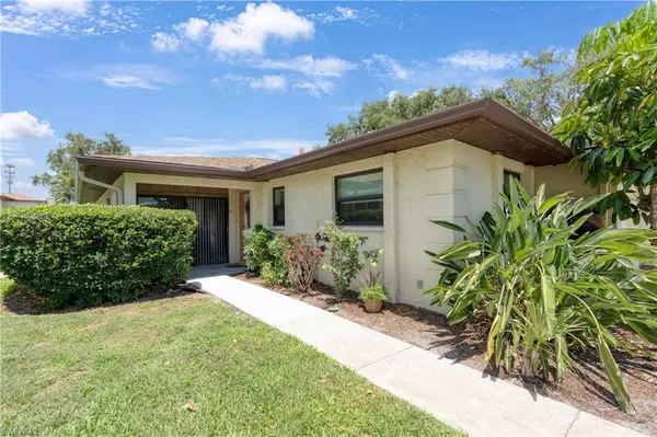 Bradenton, FL 34207,6108 Penny LN