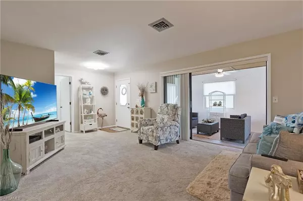 Bradenton, FL 34207,6108 Penny LN
