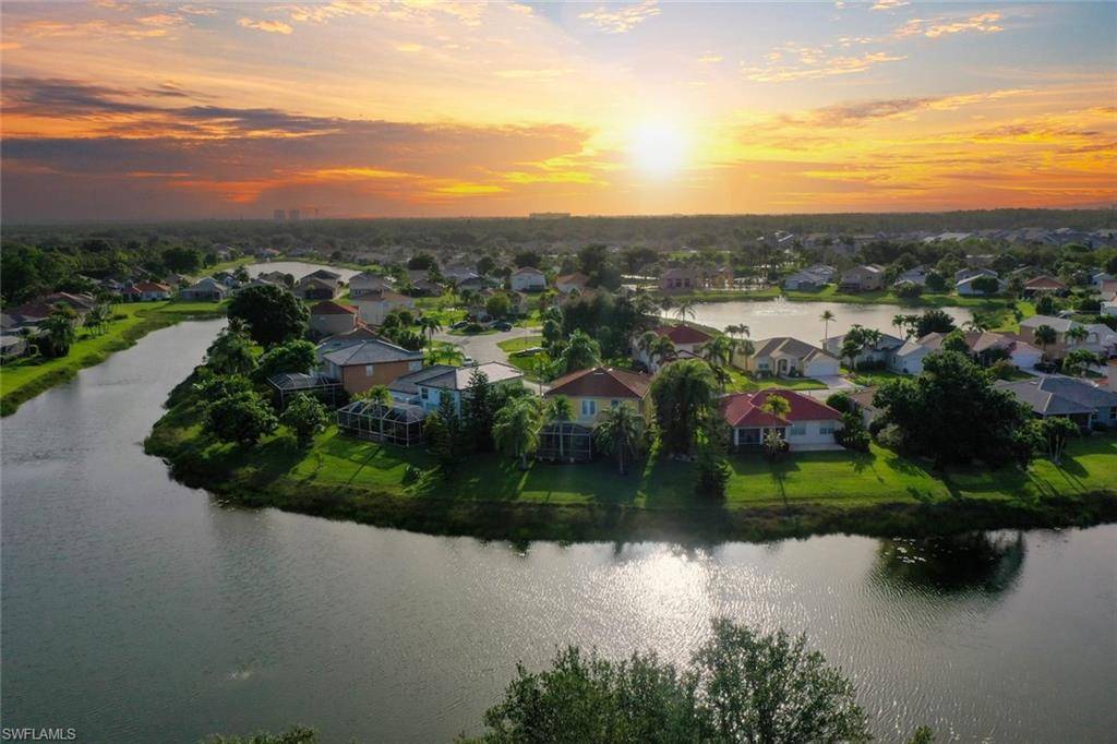 Fort Myers, FL 33912,13811 Silver Lake CT