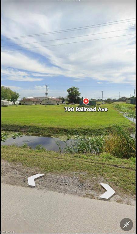 784 Railroad AVE NW, Moore Haven, FL 33471