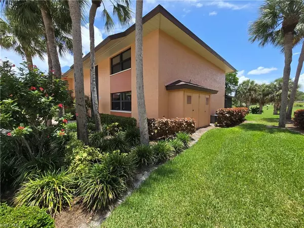 Naples, FL 34114,1542 Mainsail DR #1