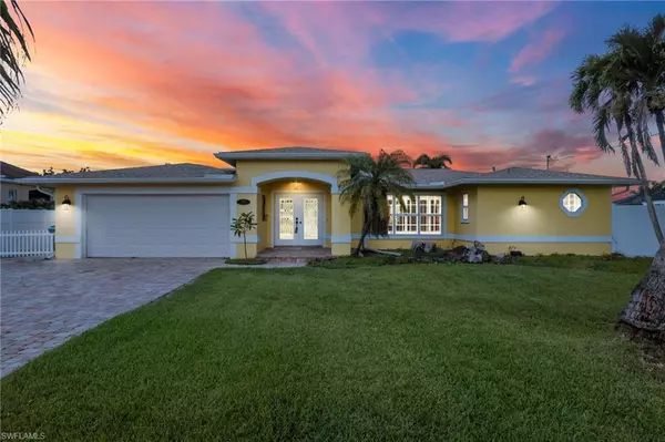 1442 Wellington CT, Cape Coral, FL 33904